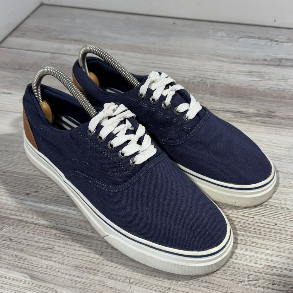 Chaps‎ Canvas Sneakers Men's Size 7.5 Blue Low Top Lace Up Memory Foam Shoes